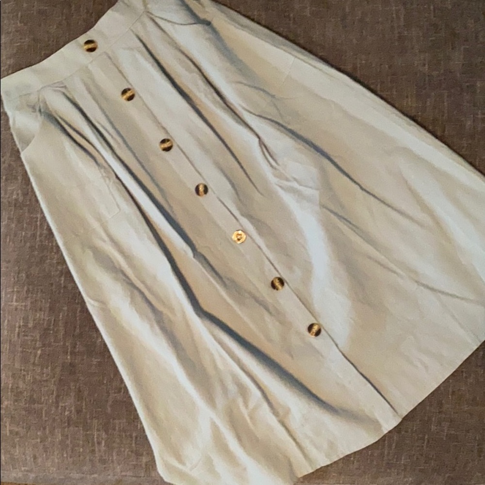 Light green midi skirt